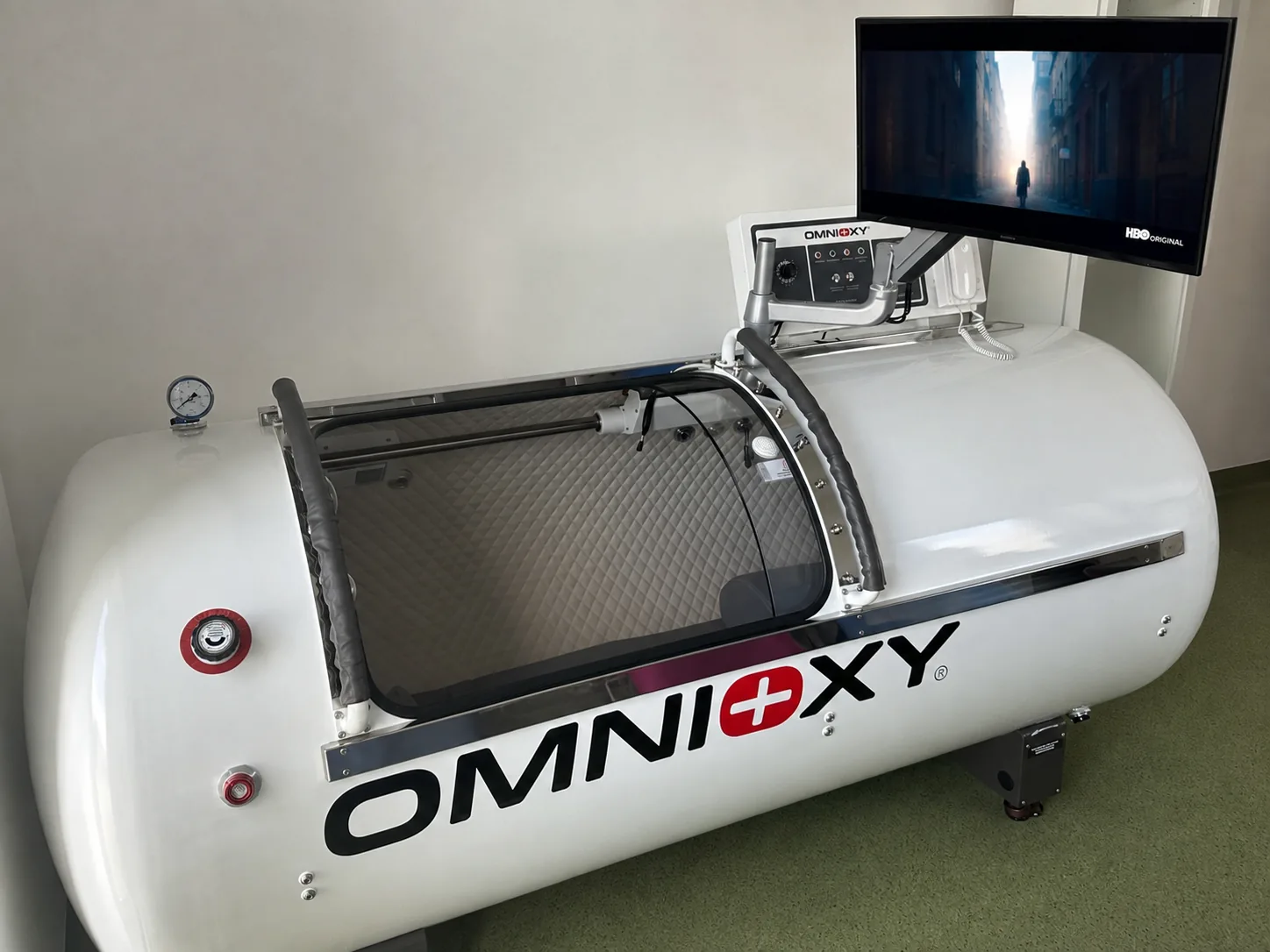Łagodna komora hiperbaryczna OMNIOXY dostępna w tej samej lokalizacji w ramach In-Vein
